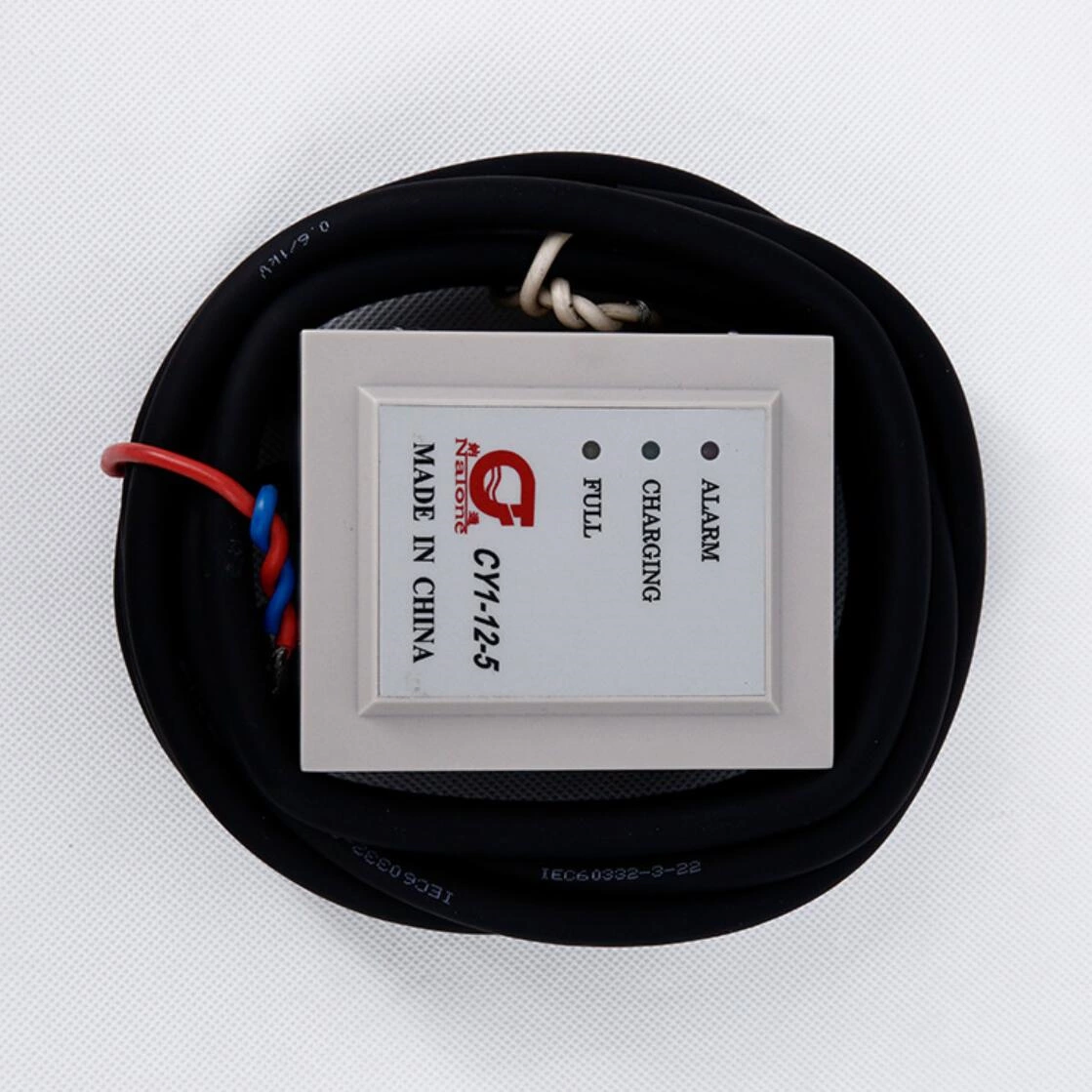 CD-4212-1 CARGADOR DE BATERÍAS DE BOTE SALVAVIDAS