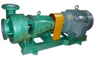 Центробежный химический насос с футеровкой из фторопласта